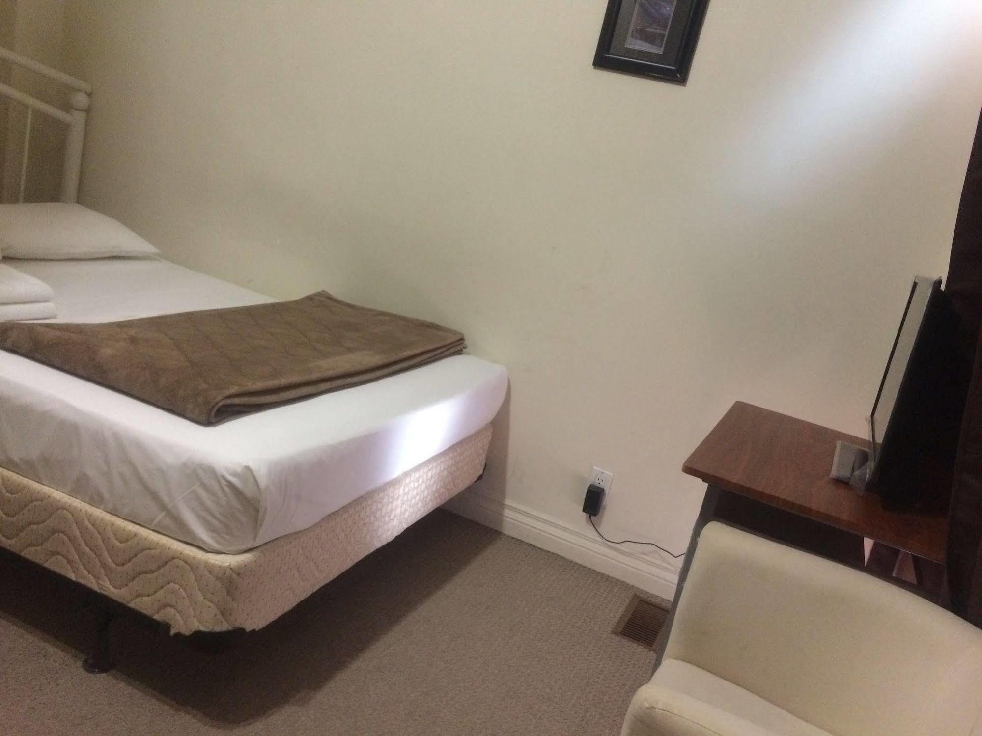 Adas Guesthouse Toronto Kültér fotó