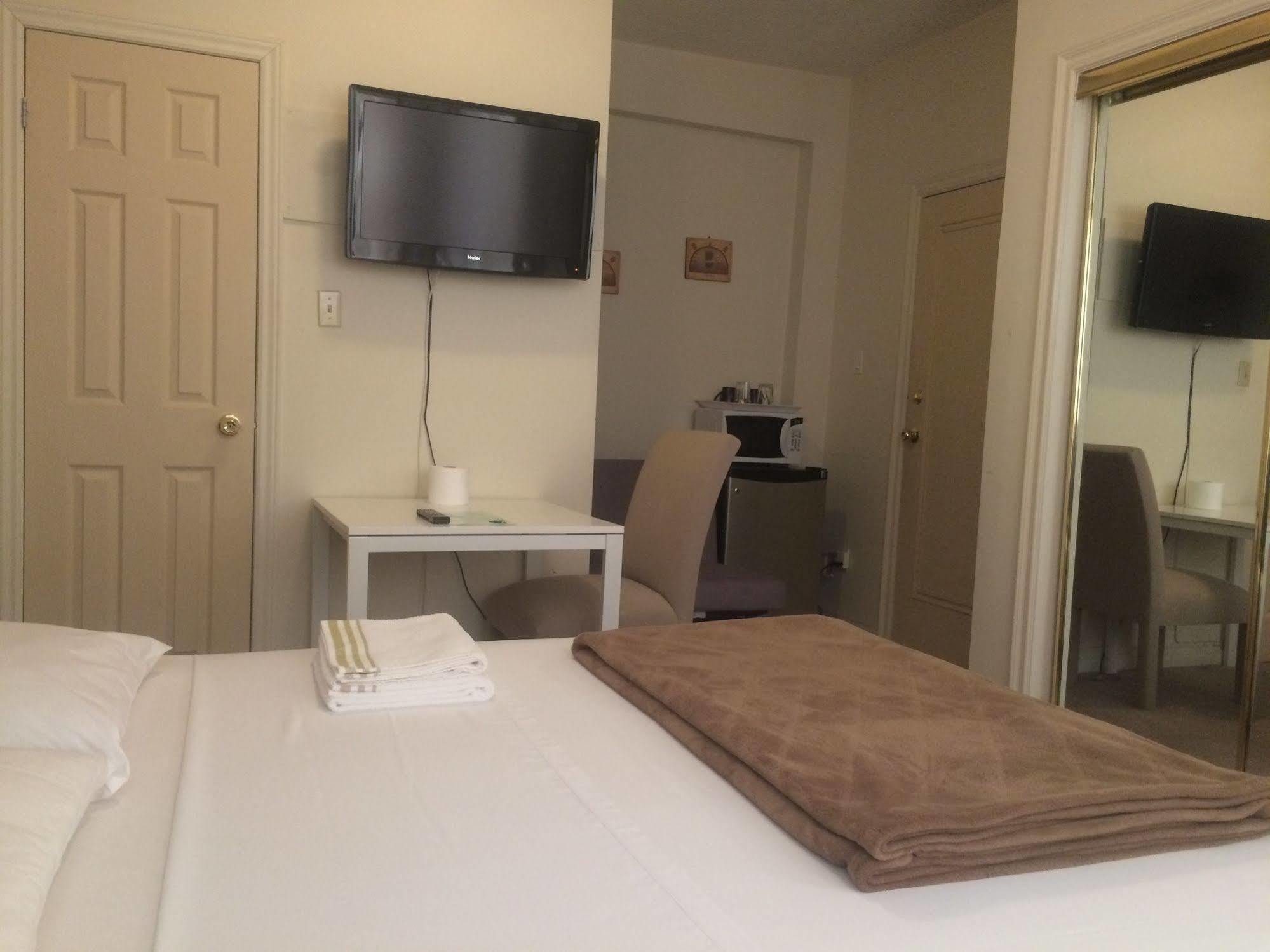 Adas Guesthouse Toronto Kültér fotó